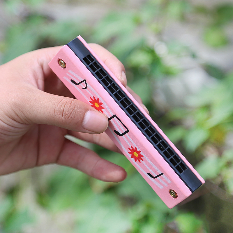 Children's Harmonica, Wooden M - مراجعة Musical Instrument You Blow Into وسعره