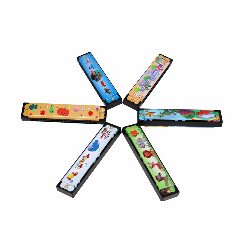 Children's Harmonica, Wooden M - مراجعة Musical Instrument You Blow Into وسعره